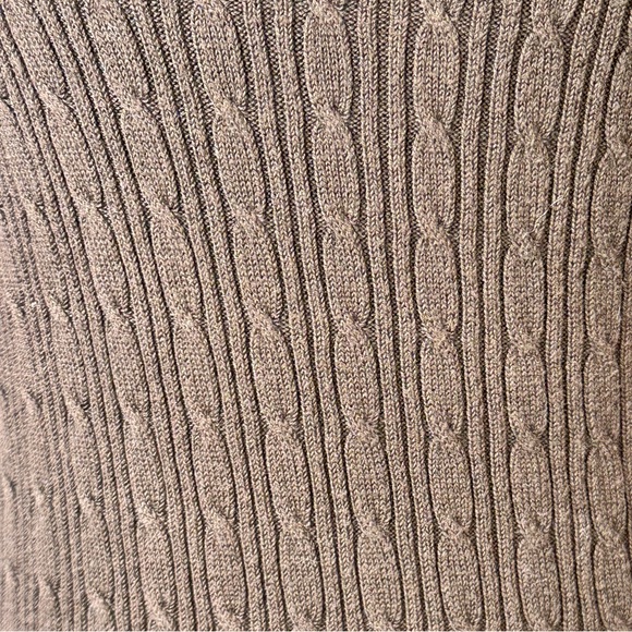 GAP Chocolate Cable Knit Sweater med - Picture 6 of 6